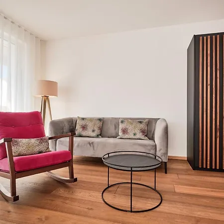 Waldfunkeln Aparthotel 4*