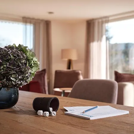 Waldfunkeln Aparthotel 4*